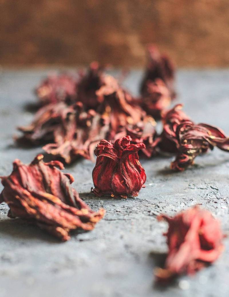 Dried roselle flowers